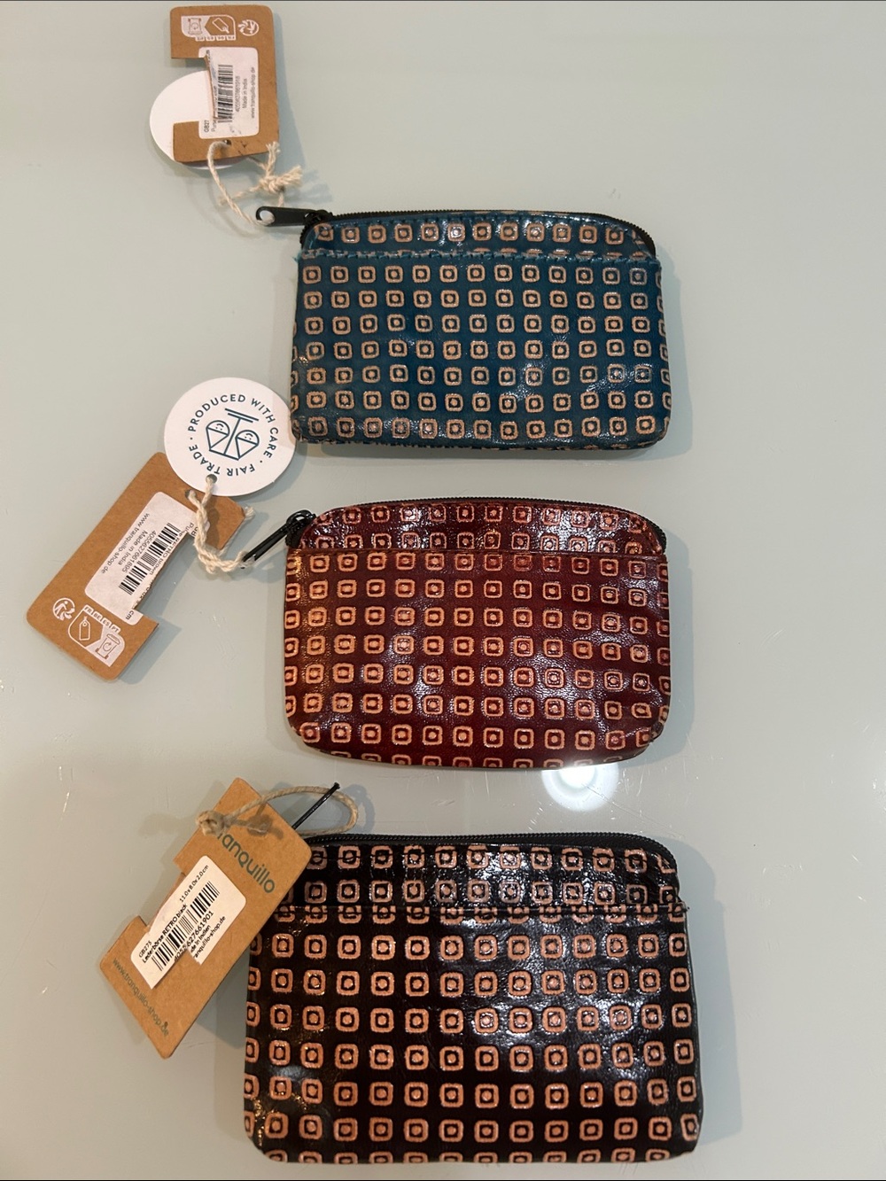 Set of 3 NWT leather change purses India unisex great stocking stuffers !